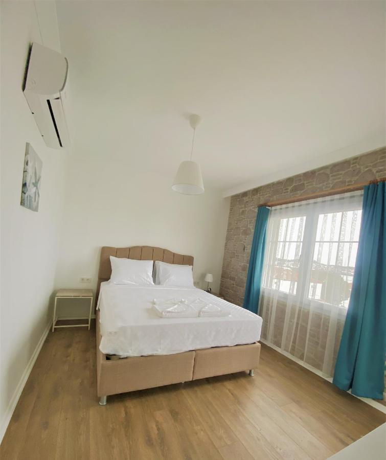 Cunda Kordon Otel Ayvalı Buitenkant foto